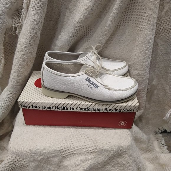 Dexter Shoes - Womans Dexter USA BOWLING shoes. Leather.